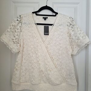 Torrid Women's Ivory Lace Top